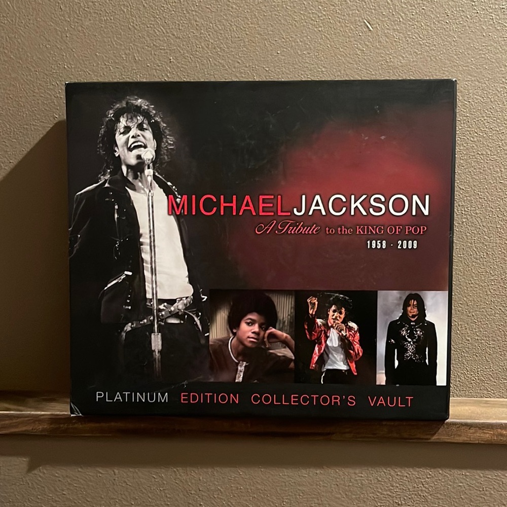 Michael Jackson A Tribute to the King of Pop 1958-2009 Platinum Edition In Box - Picture 2 of 8